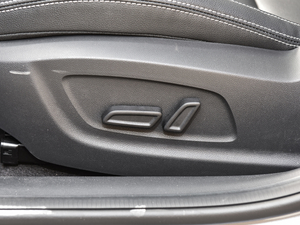 201845T E-DRIVE(q)(dng) PILOT(j)(lin)W(wng) {{(dio)(ji)