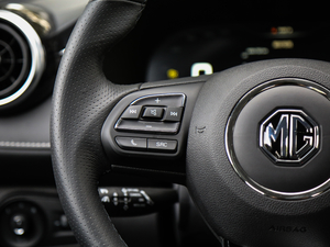 201845T E-DRIVE PILOTW п؅^