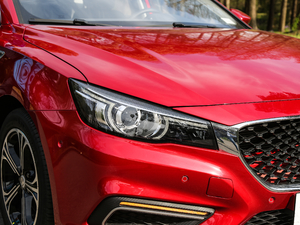 201845T E-DRIVE(q) PILOT(lin)W(wng) (ji)^