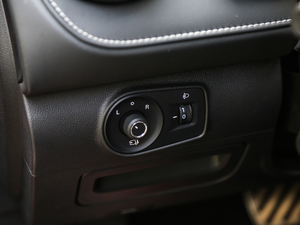 201845T E-DRIVE PILOTW п؅^