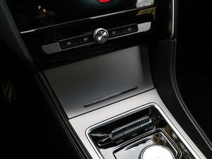 201845T E-DRIVE PILOTW п؅^