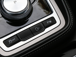 201845T E-DRIVE(q) PILOT(lin)W(wng) п؅^(q)