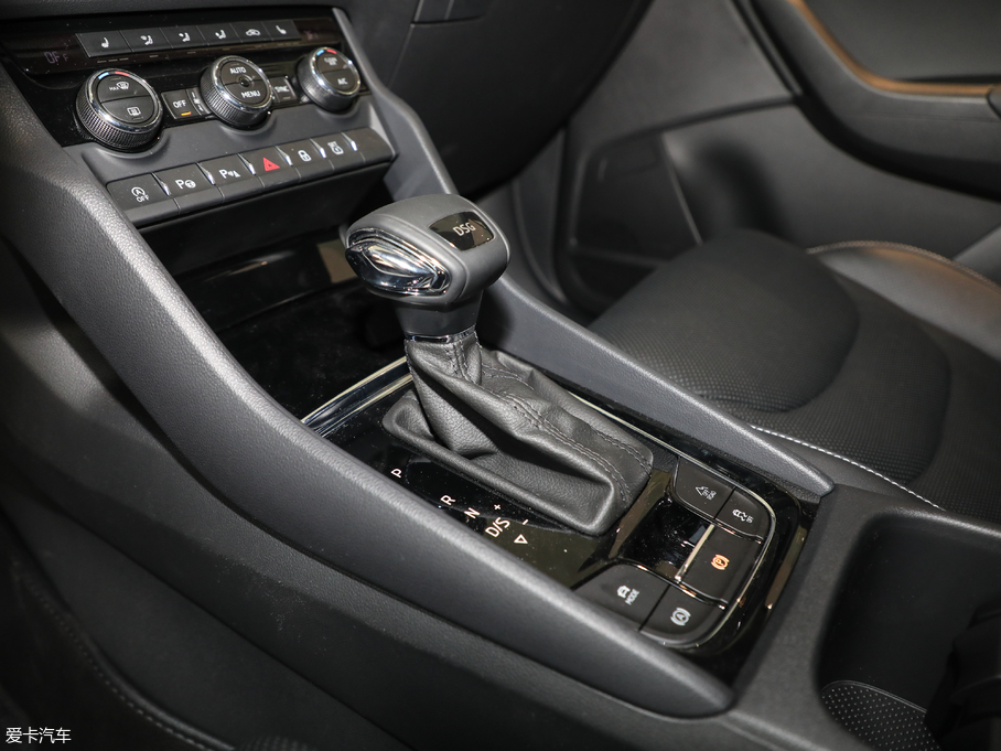 2019µρGT TSI380 Ş V