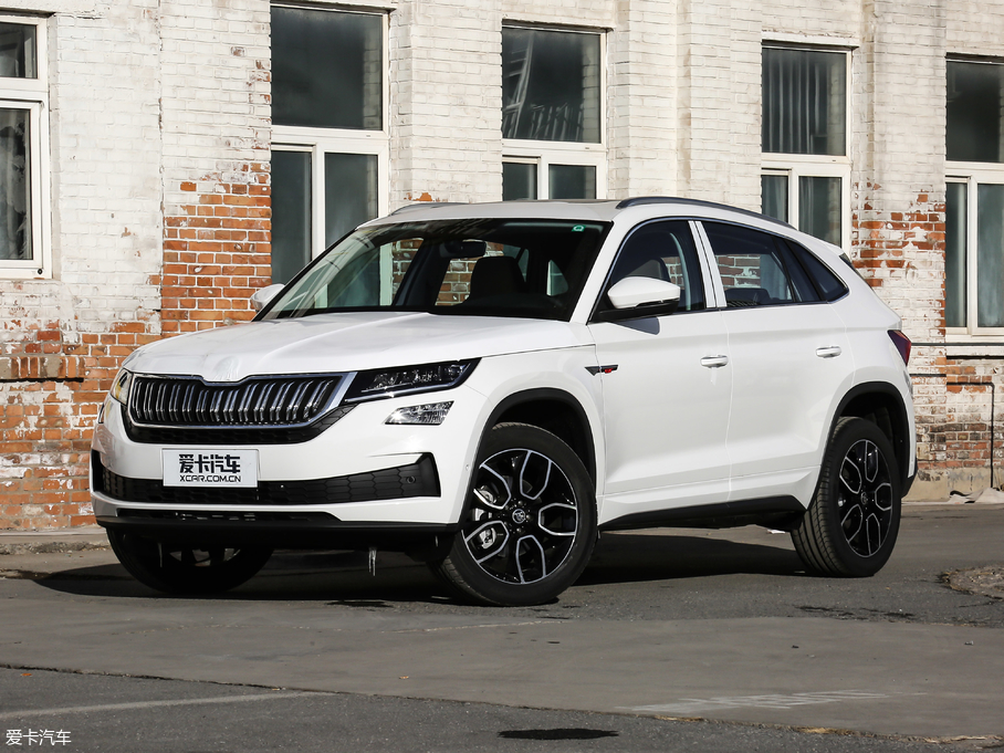 2019µρGT TSI330 A V