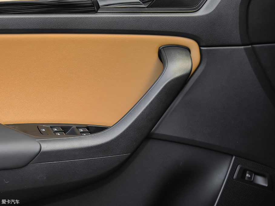 2019µρGT TSI330 A V