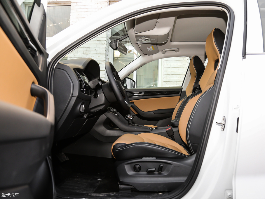 2019µρGT TSI330 A V