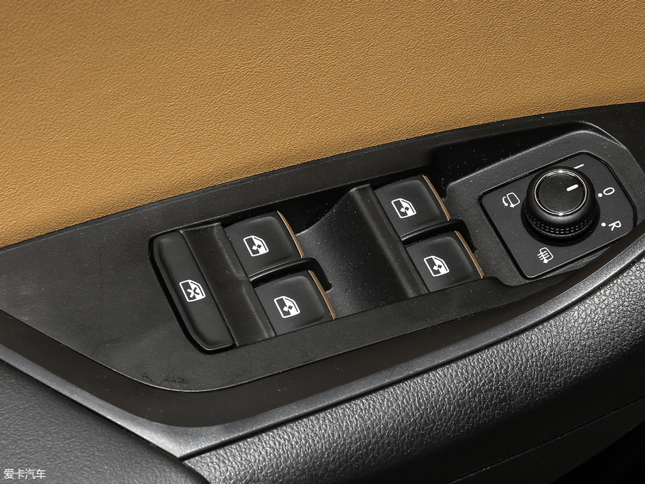 2019µρGT TSI330 A V