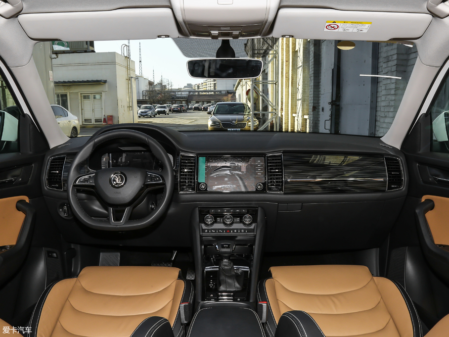 2019µρGT TSI330 A V