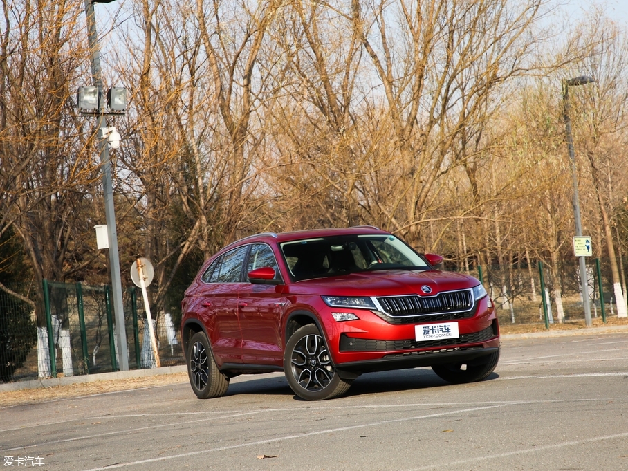 2019µρGT TSI380 (q)Ş (gu)V