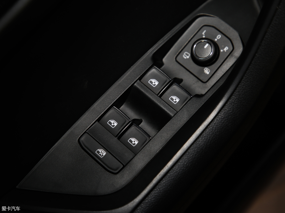 2019µρGT TSI380 (q)Ş (gu)V