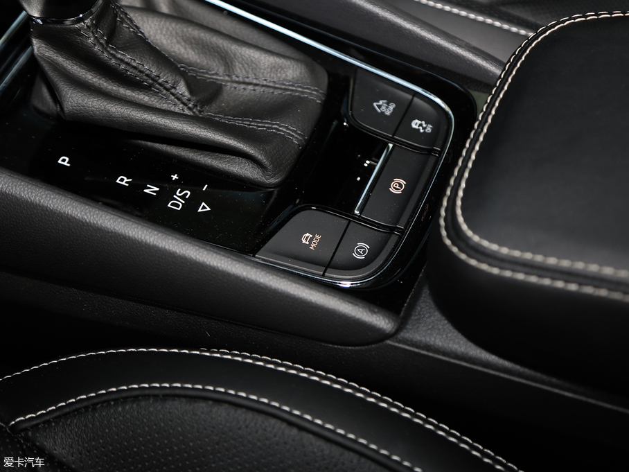 2019µρGT TSI380 ع VI