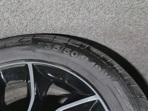 2019TSI380 (q)Ş V (ji)^