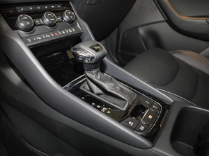 2019TSI380 Ş V п؅^