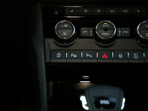 2019TSI380 Ş V п؅^(q)