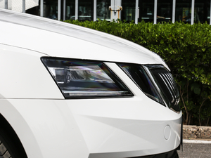 2019280TSI DSGкA VI ^