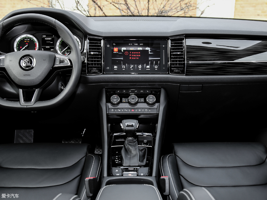 2019µρ TSI330 5(q)A(yu) VI