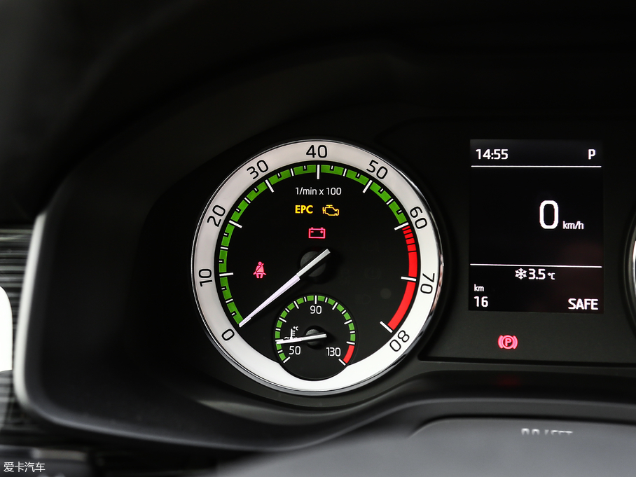 2019µρ TSI330 5(q)A(yu) VI