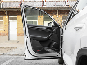 2019TSI330 5A VI {λ܇T