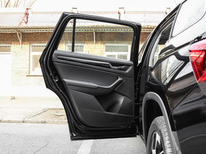 2019TSI330 7(q)A(yu) VI ܇T