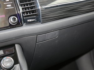 2019Ŀ TSI380 7(q)Ş V g