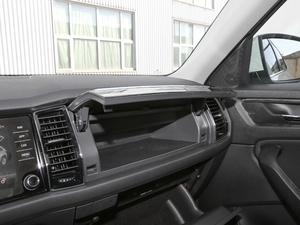 2019Ŀ TSI380 7(q)Ş V g