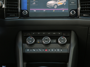 2019Ŀ TSI380 7(q)Ş V п؅^(q)