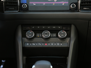 2019Ŀ TSI380 7Ş VI п؅^