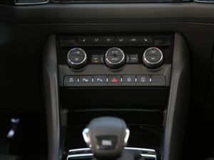 2019Ŀ TSI380 7Ş VI п؅^