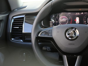 2019Ŀ TSI380 7Ş VI {