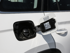 2019Ŀ TSI330 5(q)A(yu) VI w