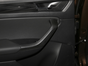 2019Ŀ TSI330 7(q)A(yu) VI g