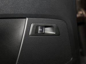 2019Ŀ TSI330 7(q)A(yu) VI g