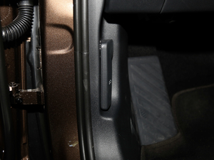 2019Ŀ TSI330 7(q)A(yu) VI g