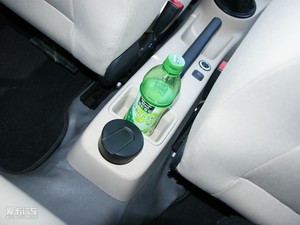 2011款1.4L 手动晶致版 空间座椅