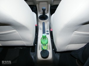 2011款1.4L 手动晶致版 空间座椅