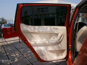2011款1.4L 手动晶致版 空间座椅