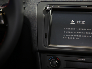 2019款1.5L 自动运动版 国V 中控区
