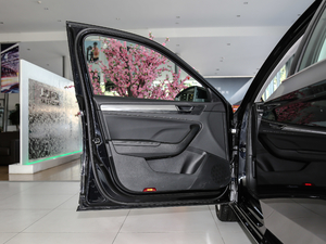 2019TSI280 DSGm {λ܇T