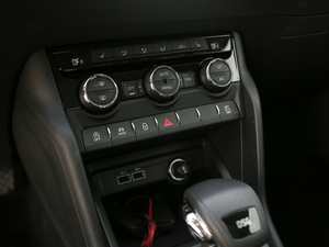 2018TSI280 A VI п؅^