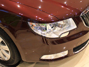 2009款1.8T 自动贵雅版 细节外观