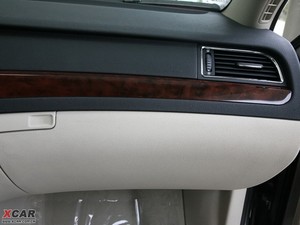 2009款2.0T 自动贵雅版 空间座椅