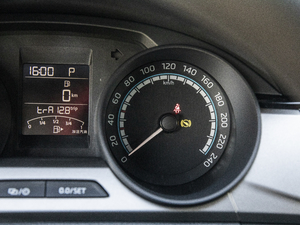 2020款1.5L 自动标准版 中控区