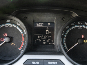 2020款1.5L 自动标准版 中控区