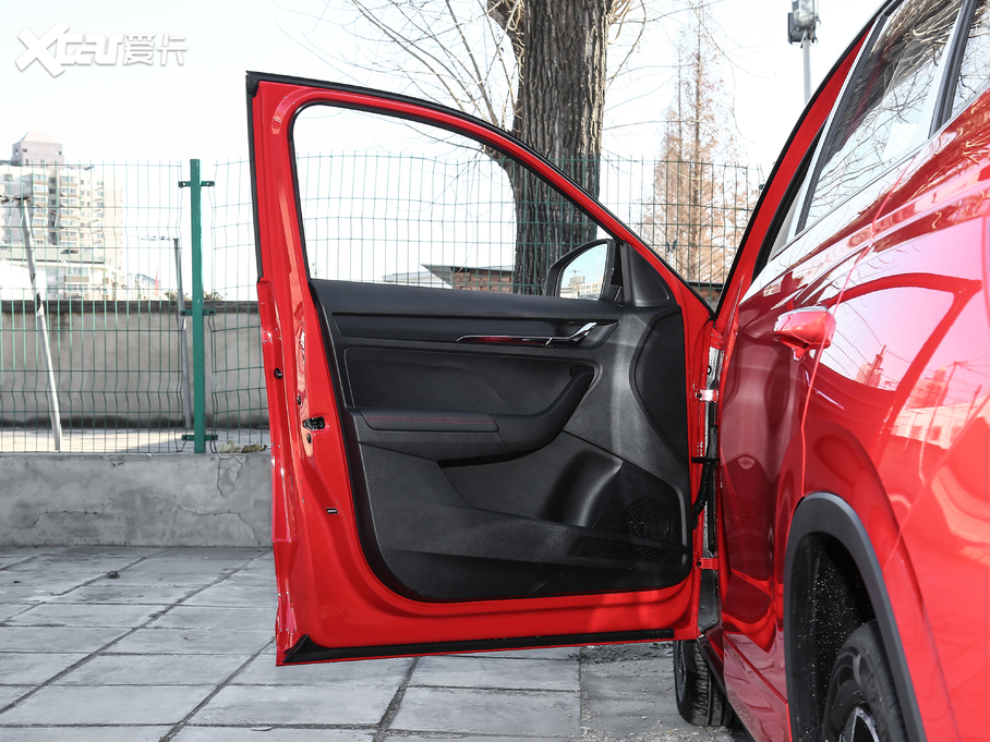 2020׿ Ŀ GT TSI230 DSGŞ