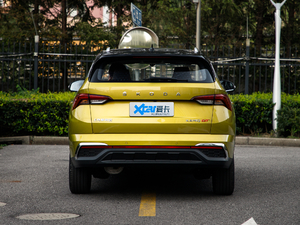 2020款GT 1.5L 自动旗舰版 正后	