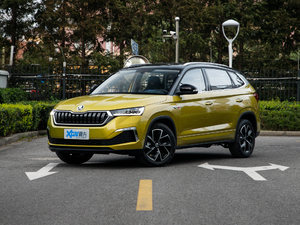 2020款GT 1.5L 自动旗舰版 左前45度