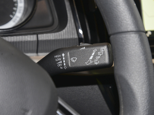 2020款1.5L 手动舒适版 中控区