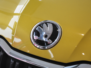 2020Ŀ GT TSI230 DSGm ^