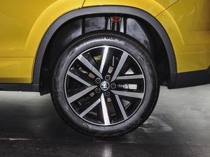 2020Ŀ GT TSI230 DSGm ^