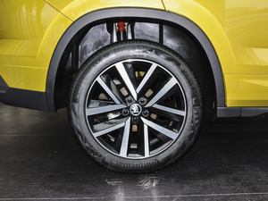 2020Ŀ GT TSI230 DSGm ^